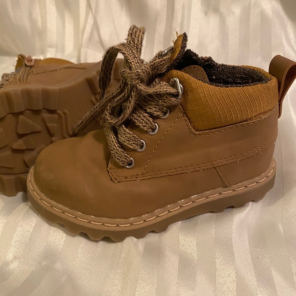 $15 Perfect used condition Zara boots